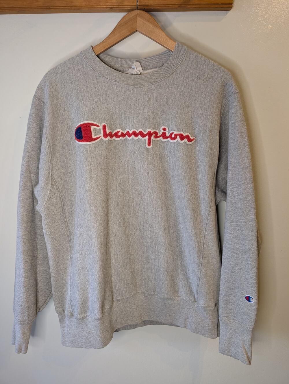 Champion Reverse Weave Gray Script Logo Crewneck Sweatshirt Medium Vintage 90s